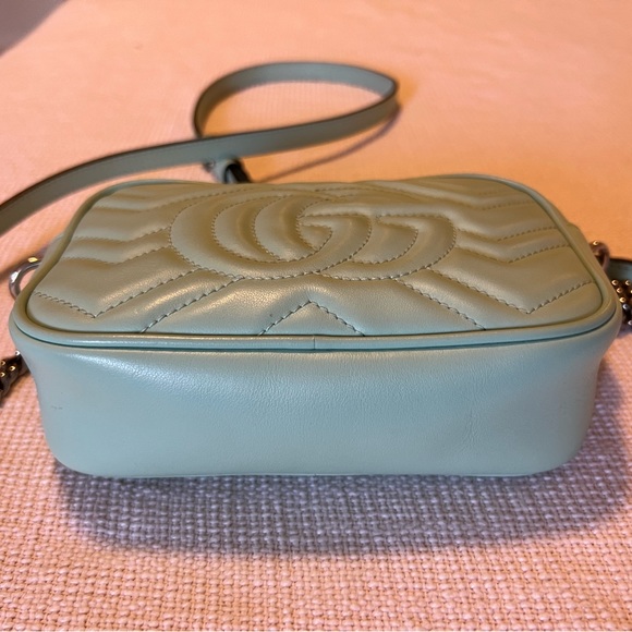 GUCCI Marmont small leather camera bag pastel sea foam green - Picture 10 of 13